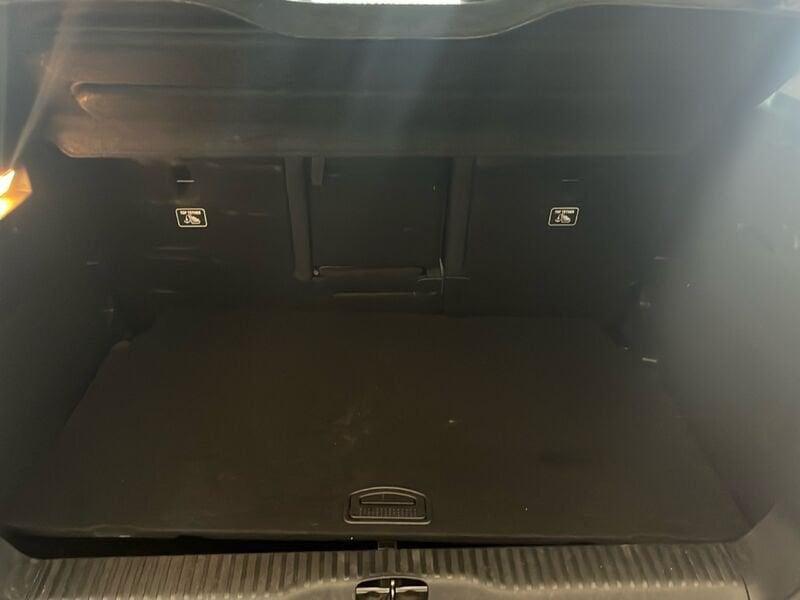 Citroën C3 Aircross BlueHDi 110 S&S Shine Pack