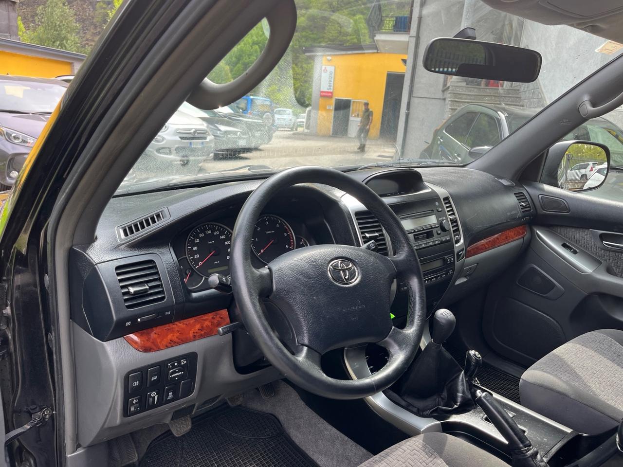 Toyota Land Cruiser 3.0 D-4D 16V cat 3 porte Sol