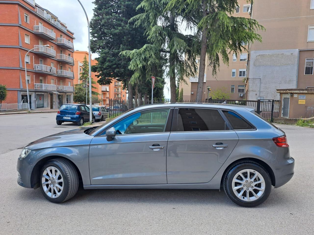 Audi A3 1.6 TDI Ambition NEOPATENTATI