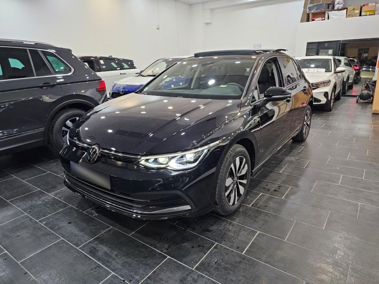 Volkswagen Golf ETSI MOVE LIFE C.16 Tetto Led Matrix Clima3Zone