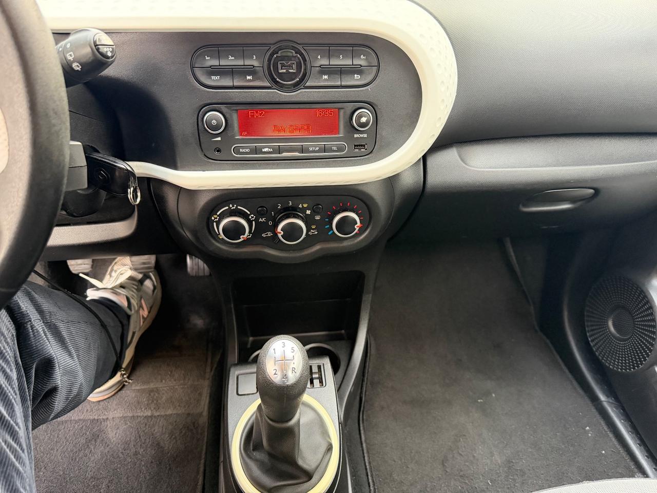 Renault Twingo SCe 65 CV Duel