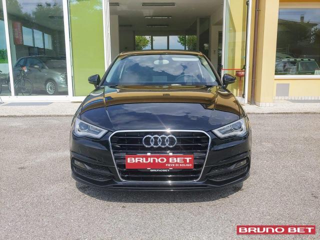 Audi A3 TDI 2.0 150CV S-LINE