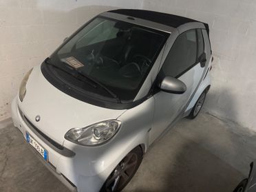 Smart ForTwo 1000 52 kW MHD cabrio passion