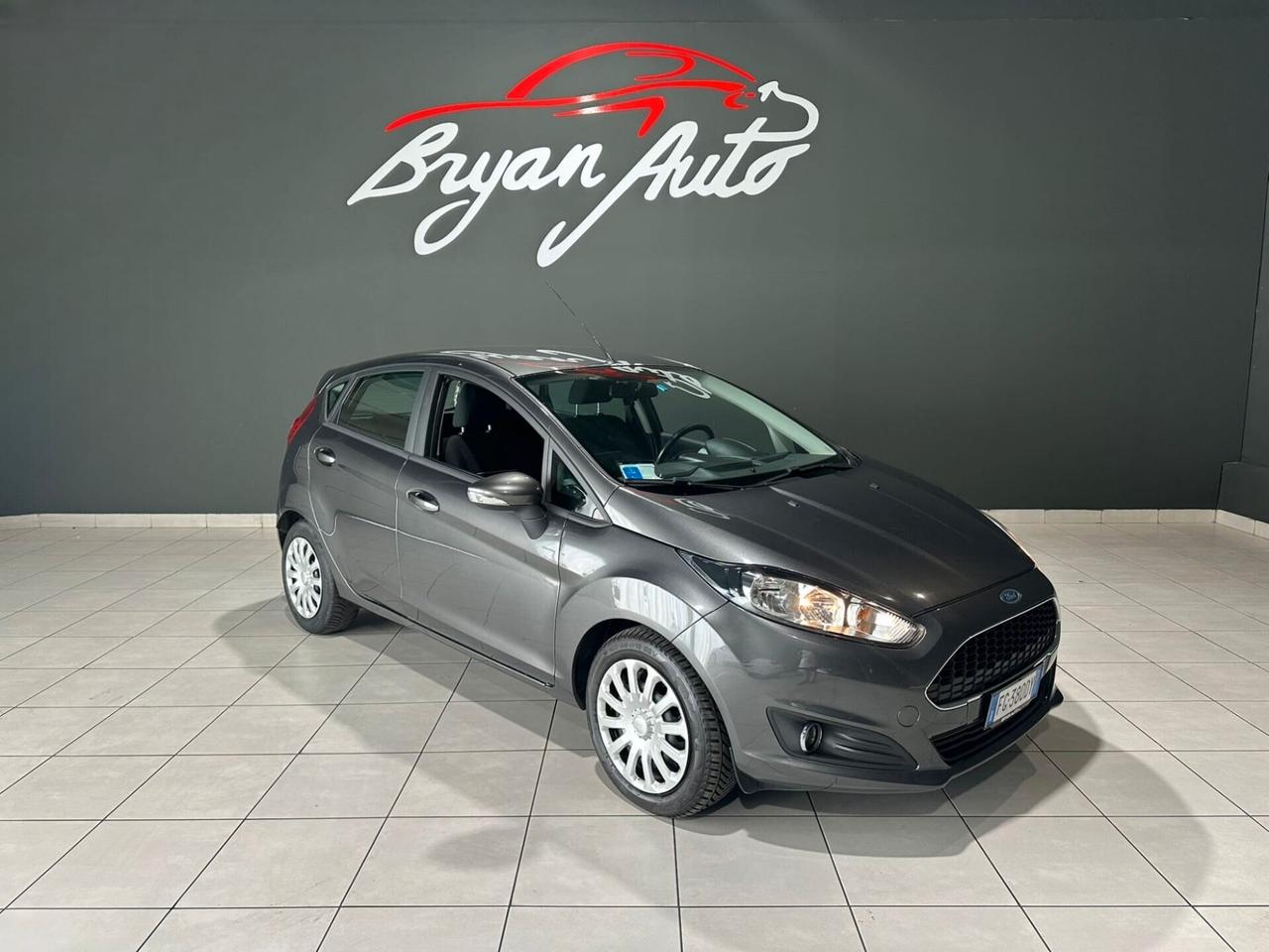 Ford Fiesta 1.5 TDCi 75CV 5 porte Black & White Edition
