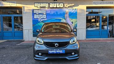 Smart ForFour 90 0.9 Turbo twinamic Prime PACK BRABUS JBL TAGL UFF