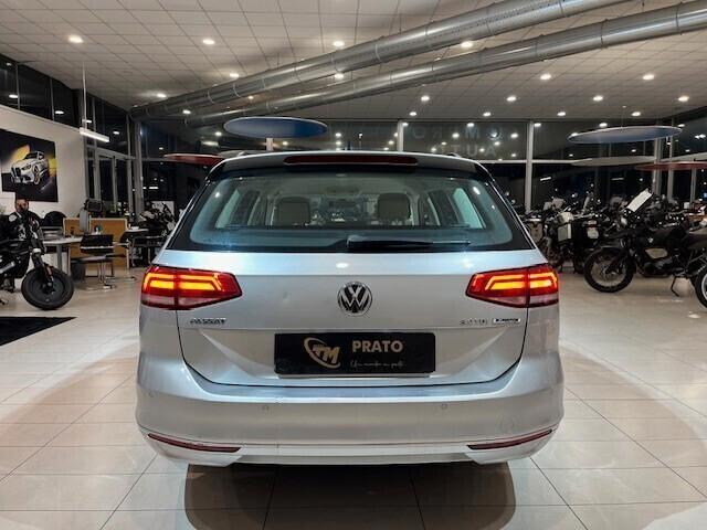 Volkswagen Passat Variant 2.0 tdi Comfortline 150cv dsg