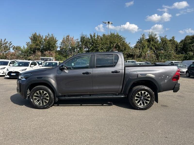 Toyota Hilux Hilux 2.8 D-4D A/T 4WD 4 porte Double Cab GR SPORT IVA COMPRESA