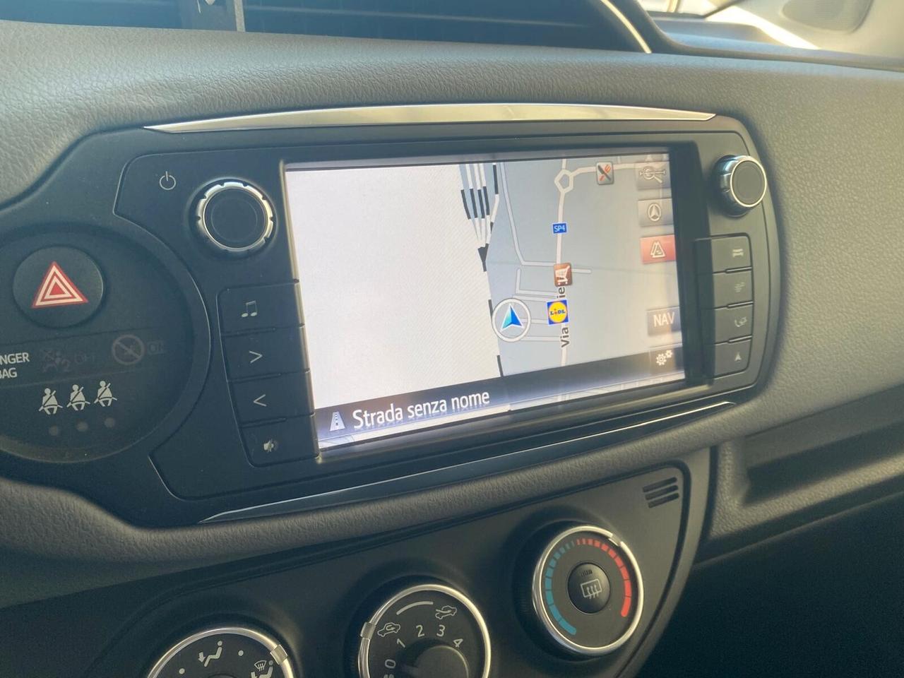 Toyota Yaris 1.0 5p. Active 69cv - OK NEOP. - GARANZIA 12 MESI