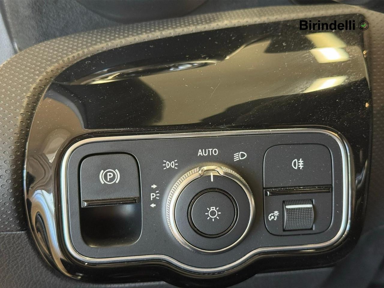 Mercedes-Benz Classe A (W177) - A 180 d Premium