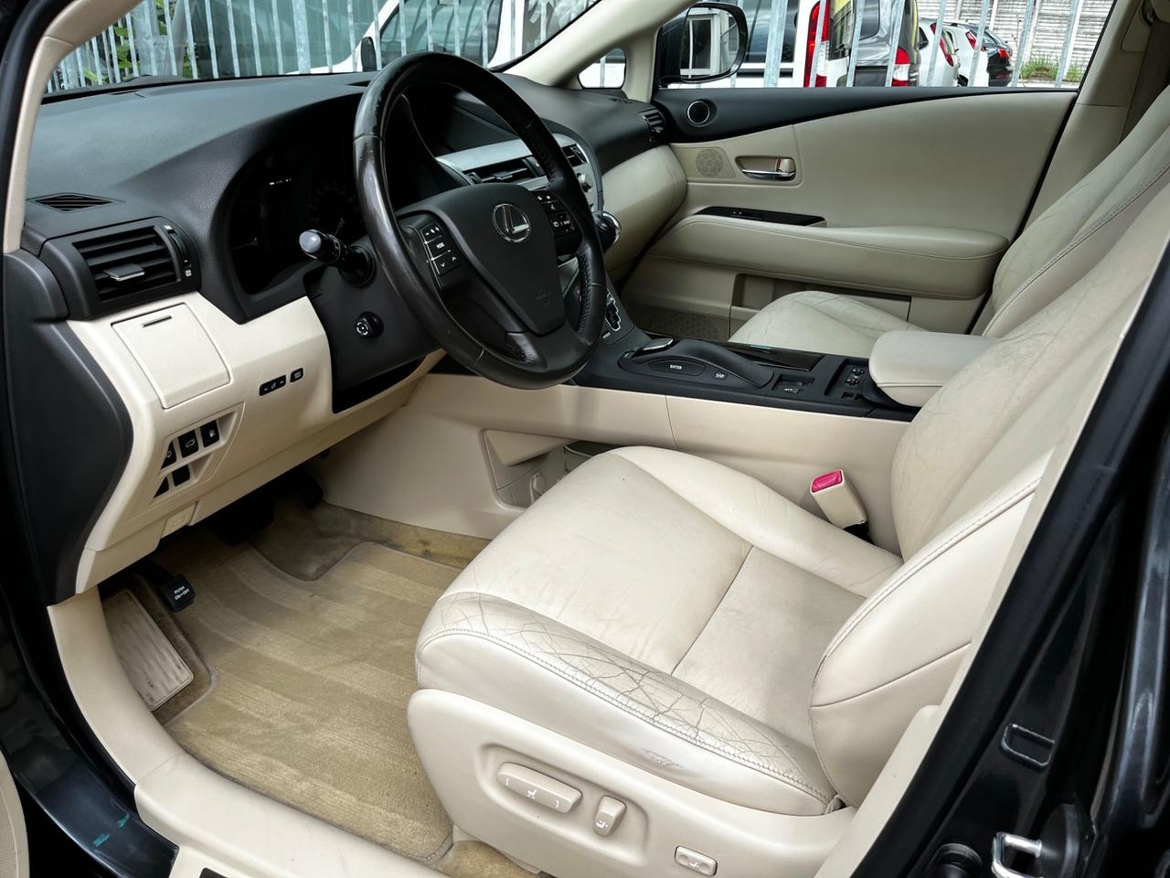 Lexus RX 450h Hybrid Ambassador