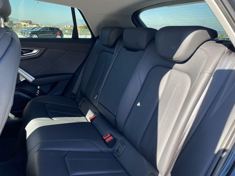 Audi Q2 S Line esterno 2.0 TDI 116CV S-Tronic 30