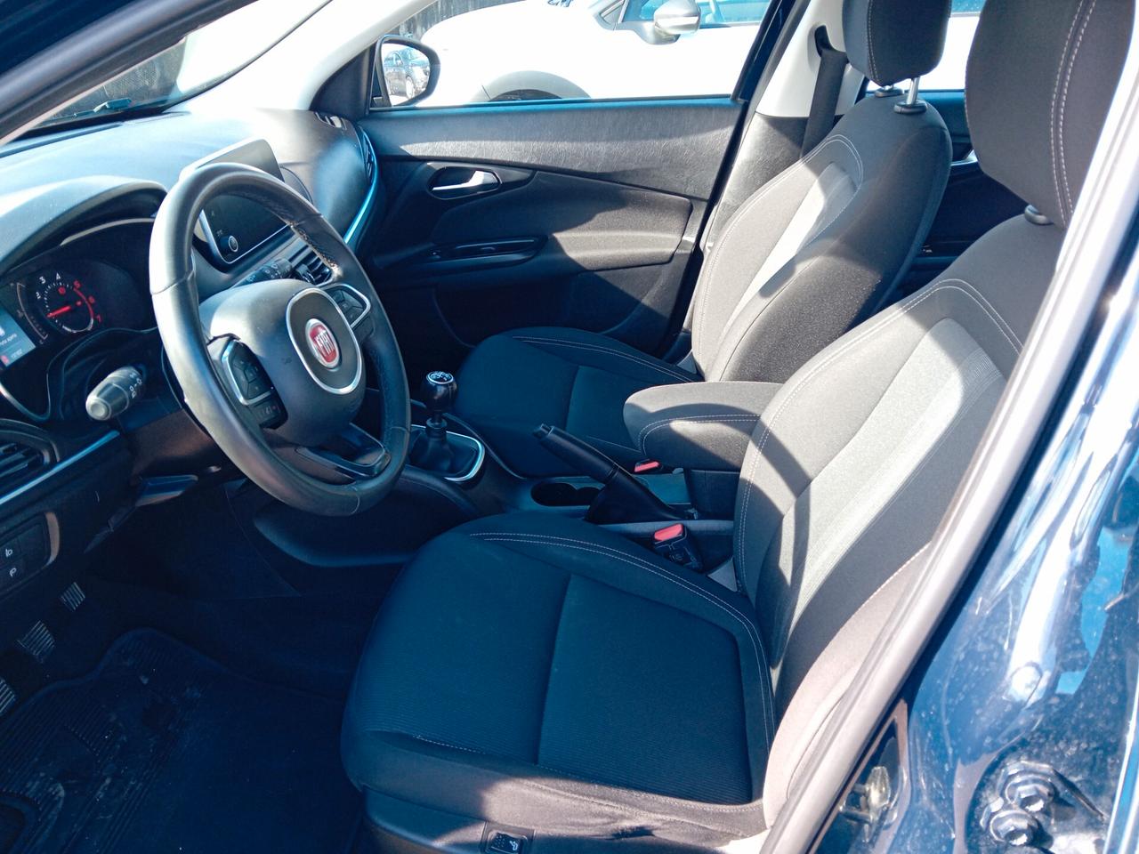 Fiat Tipo 1.6 mjet Easy 5 p 2019