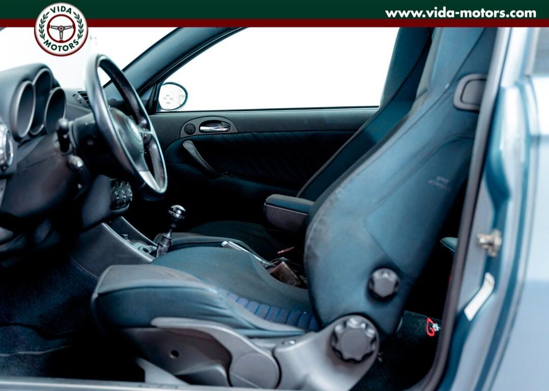 Alfa Romeo 147 3.2i V6 GTA * Tagliandi Ufficiali *