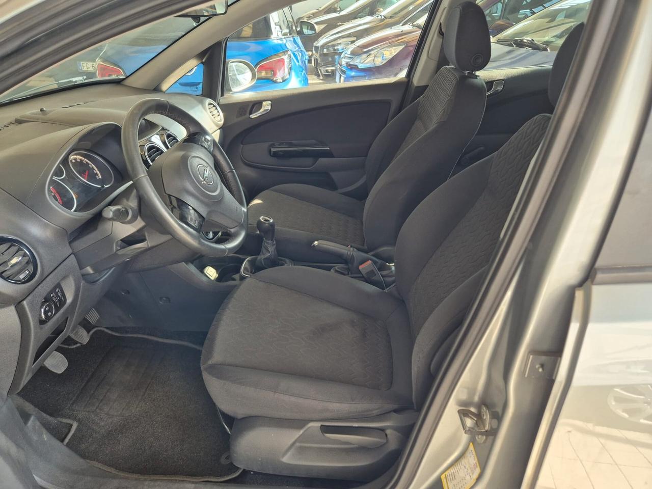 Opel Corsa 1.2 85CV 5 porte GPL-TECH Edition
