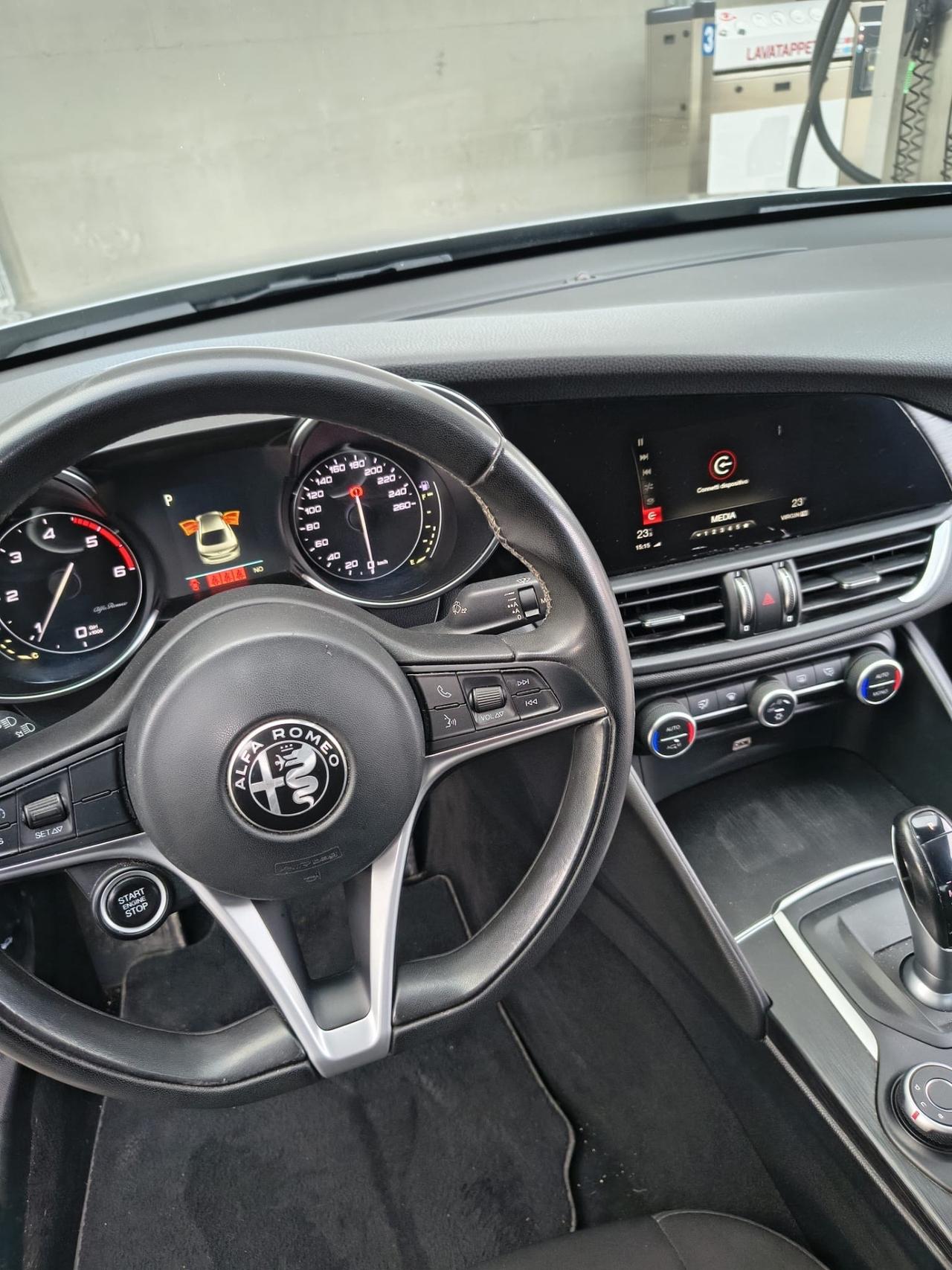 Alfa Romeo Giulia 2.2 Turbodiesel 150 CV AT8 Business