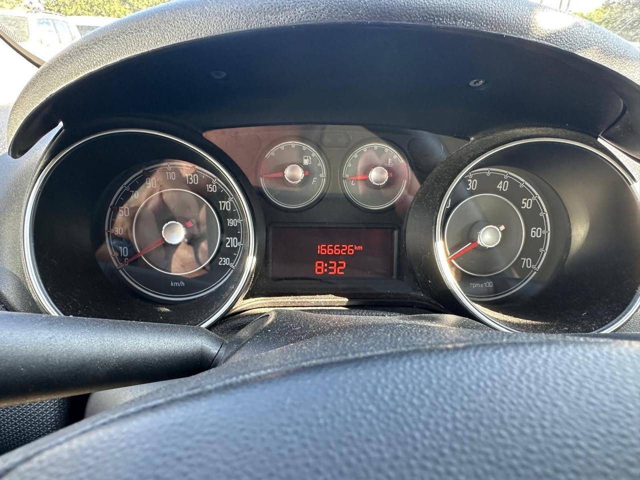 Fiat Punto 1.3 MJT II auto con motore guasto non marciante