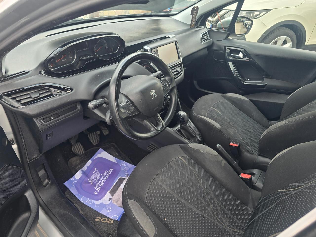 Peugeot 208 1.4 HDi 68 CV 5 porte Active