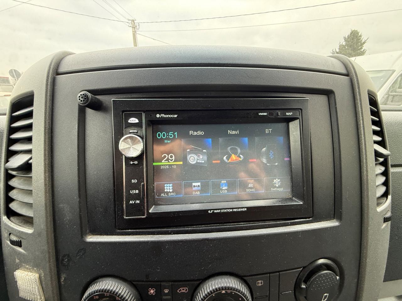 Volkswagen Crafter 50-35 2.5 TDI 136CV PM-TM-RG furgone (100kw)