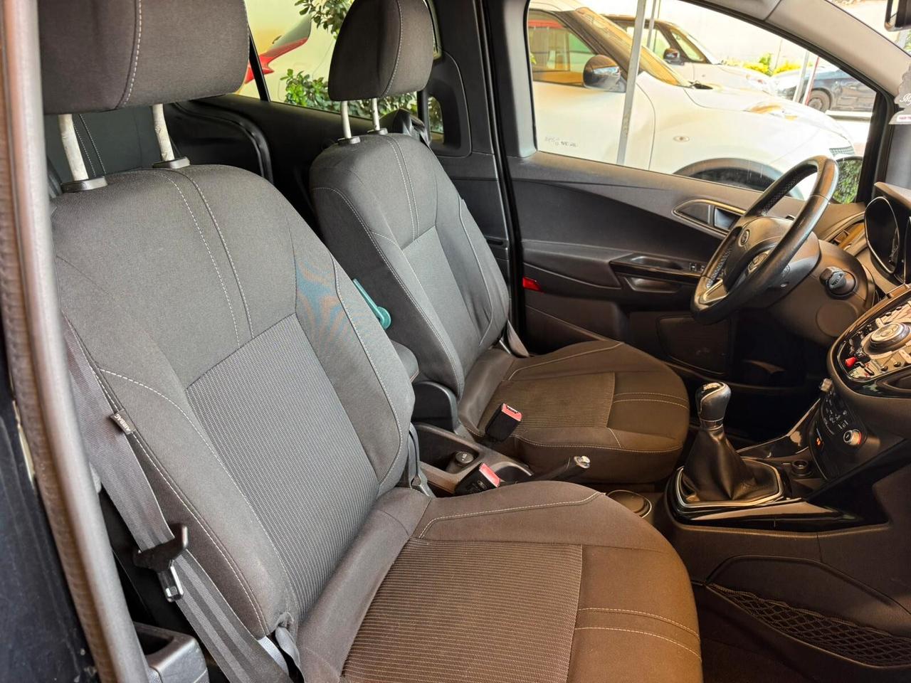 Ford B-Max 1.6 TDCi 95 CV Titanium