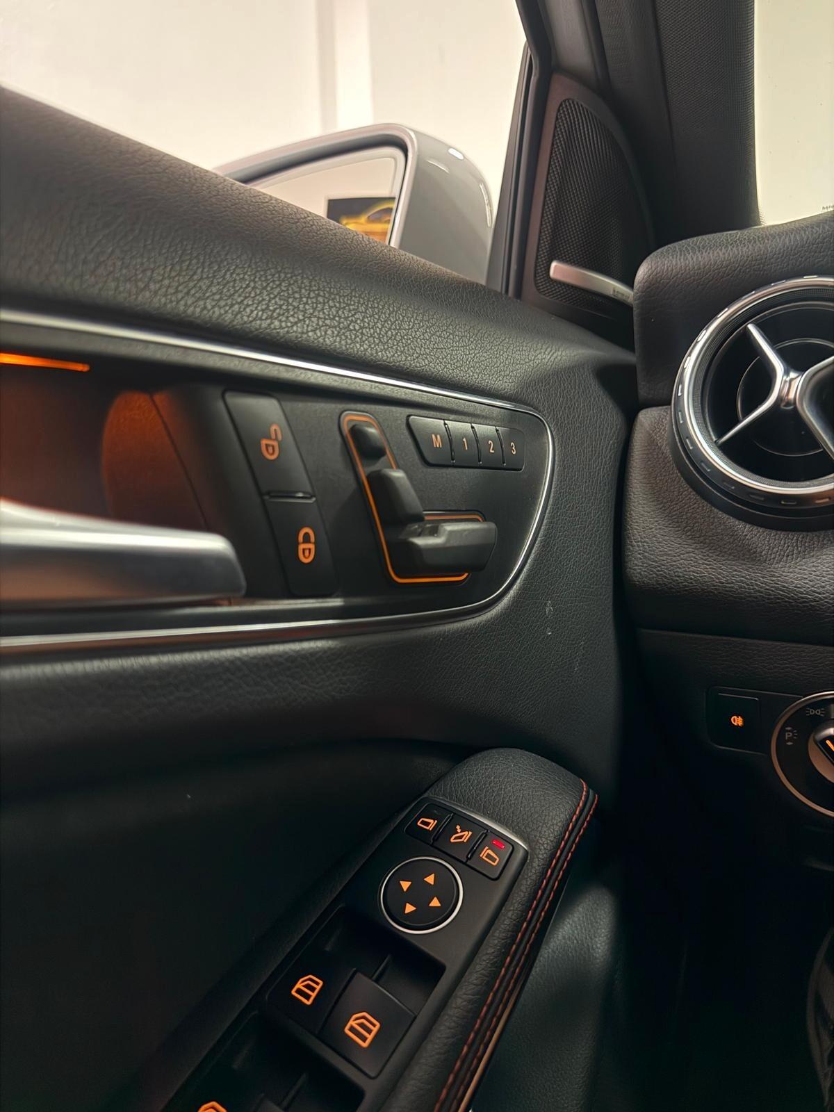 Mercedes-benz GLA 200 CDI Automatic Premium AMG