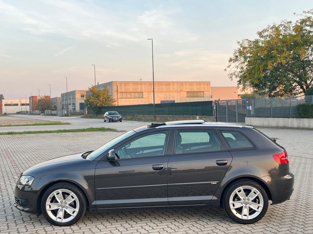 Audi A3 SPB 2.0 16V TFSI S tronic Ambition
