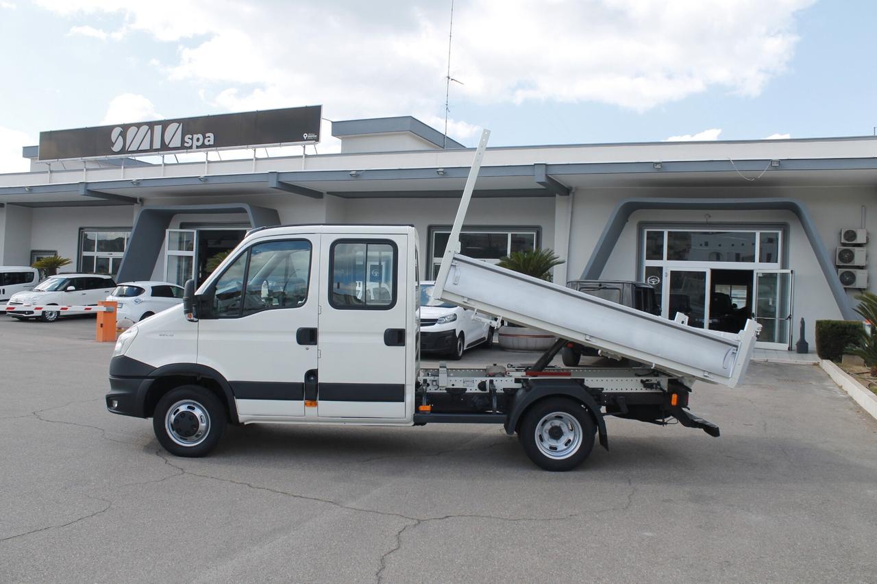 Iveco Daily 35C13 Doppia Cabina 7 Posti Cassone Ribaltabile