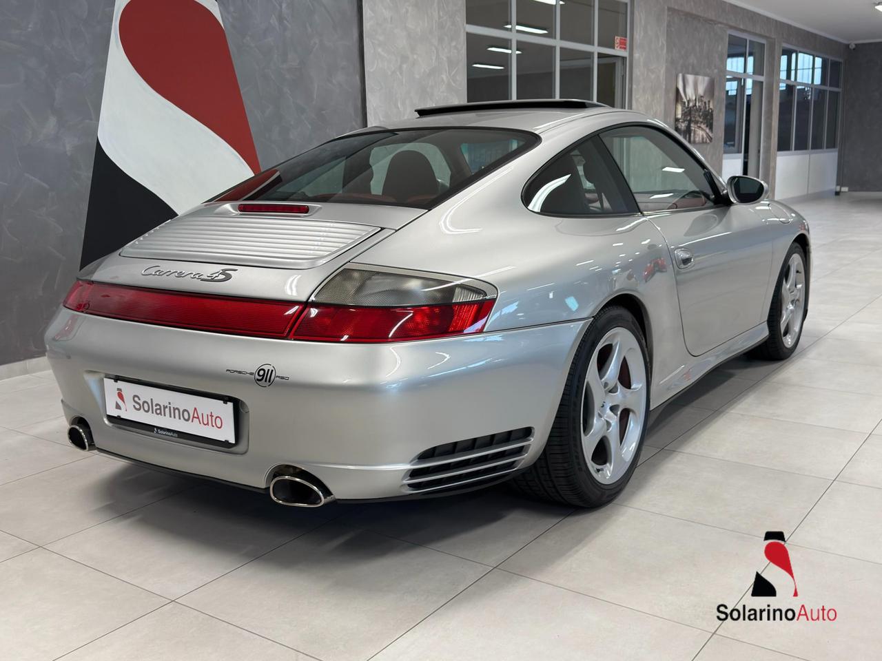 Porsche 911 Coupe 3.6 Carrera 4S