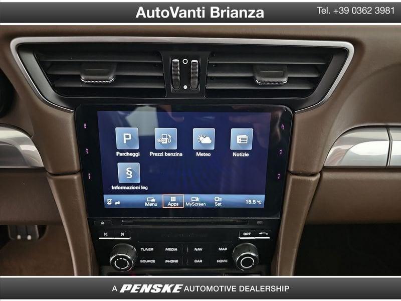 Porsche 911 911 Coupe 3.0 Carrera 4