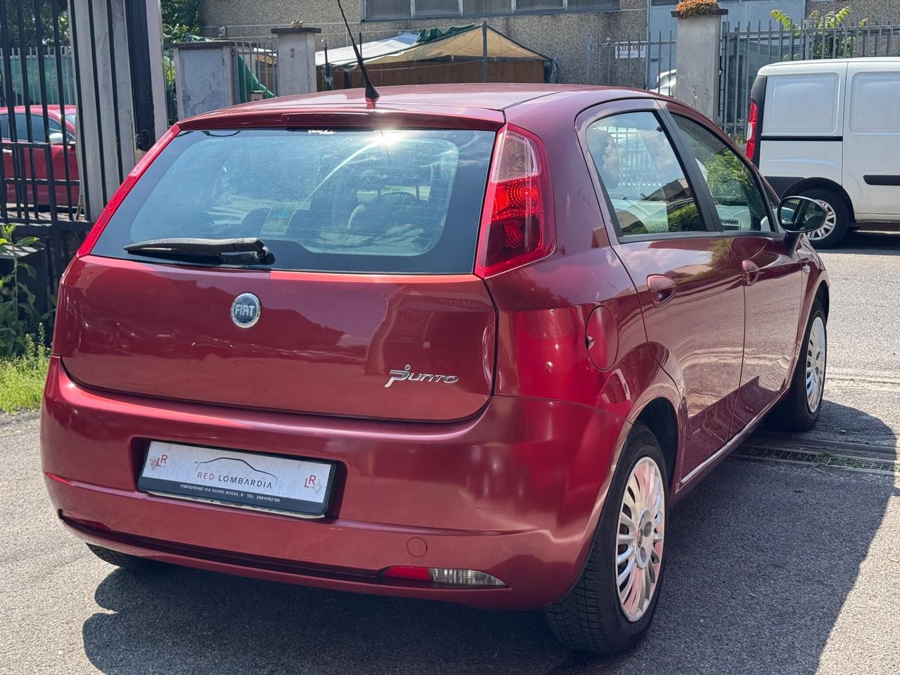 Fiat Grande Punto 1.2 5 porte Dynamic gpl scade 2034