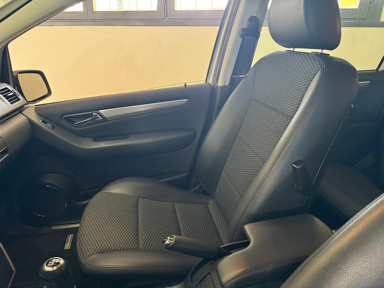 Mercedes-benz A 180 MERCEDES CLASSE BlueEFFICIENCY Special Edition NEOPATENTATI