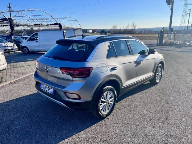VOLKSWAGEN T-Roc 1.5 TSI ACT DSG Life
