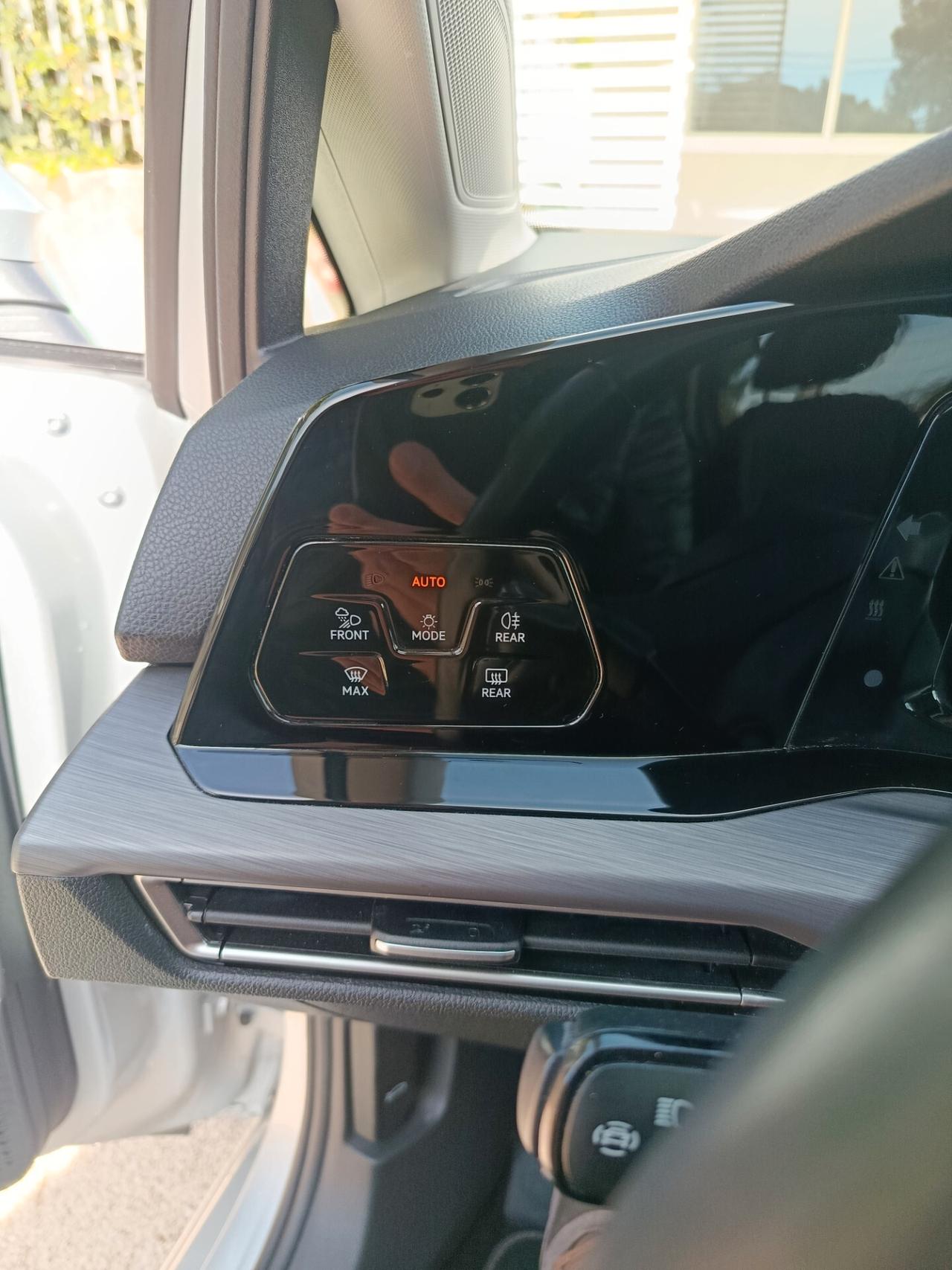 Volkswagen Golf 2.0 TDI AUTOMATICA Style