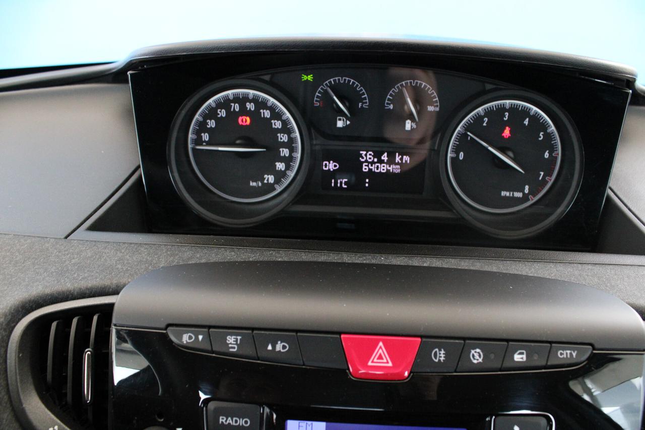 Lancia Ypsilon 1.0 FireFly 5 porte S&S Hybrid Ecochic Silver