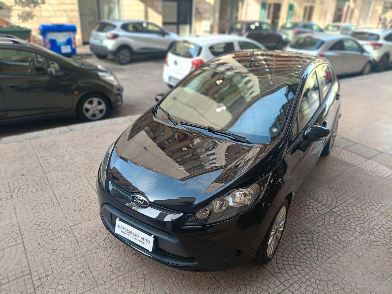 FORD FIESTA 1.4 TDCi 5 PORTE-NEOPATENTATI-Euro6590