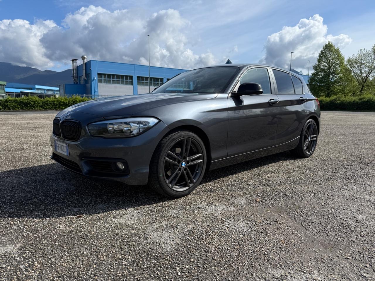 Bmw 118 118d 5p. Advantage