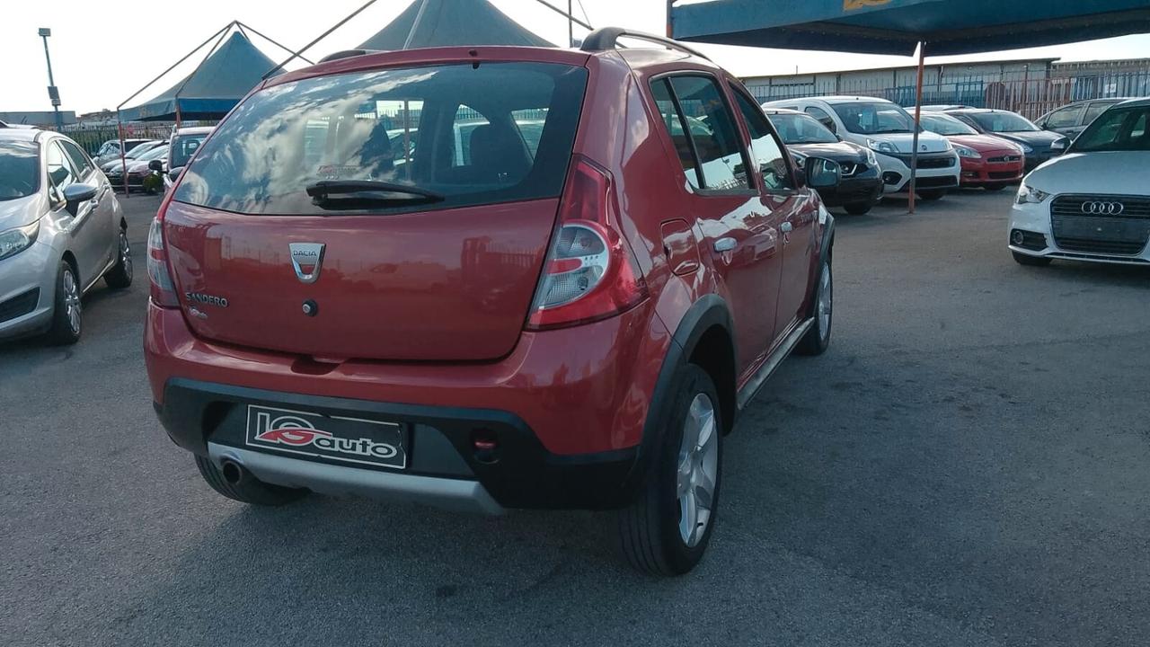 Dacia Sandero Stepway 1.6 GPL