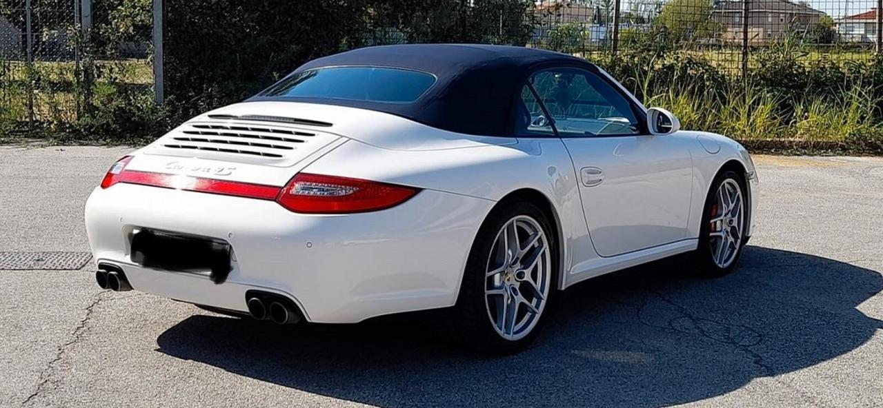 Porsche 997 Carrera 4S Cabriolet