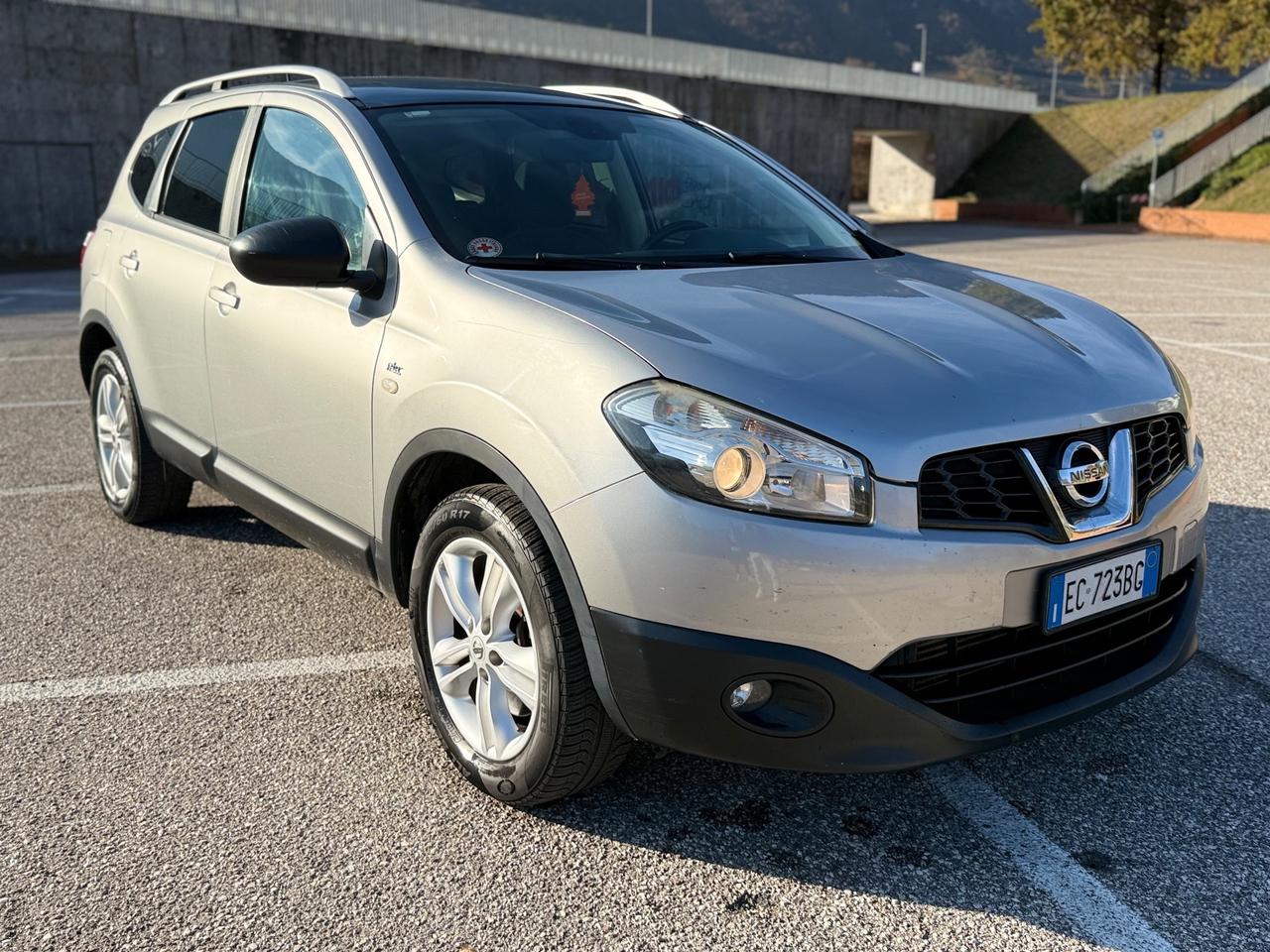 Nissan Qashqai Qashqai+2 2.0 dCi