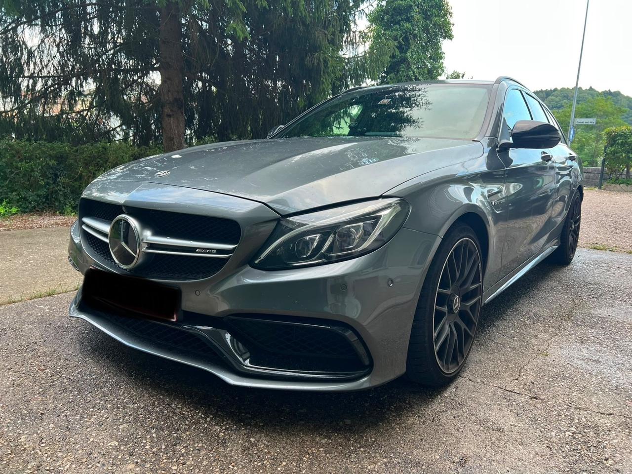 Mercedes-benz C 63 AMG
