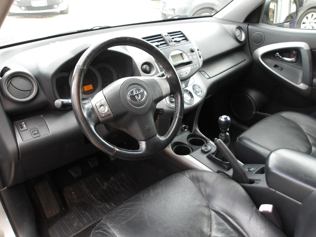 TOYOTA RAV 4 RAV4 2.2 D-4D EXCUTIVE 177 CV