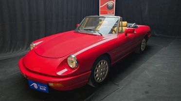 Alfa Romeo Spider 2.0i