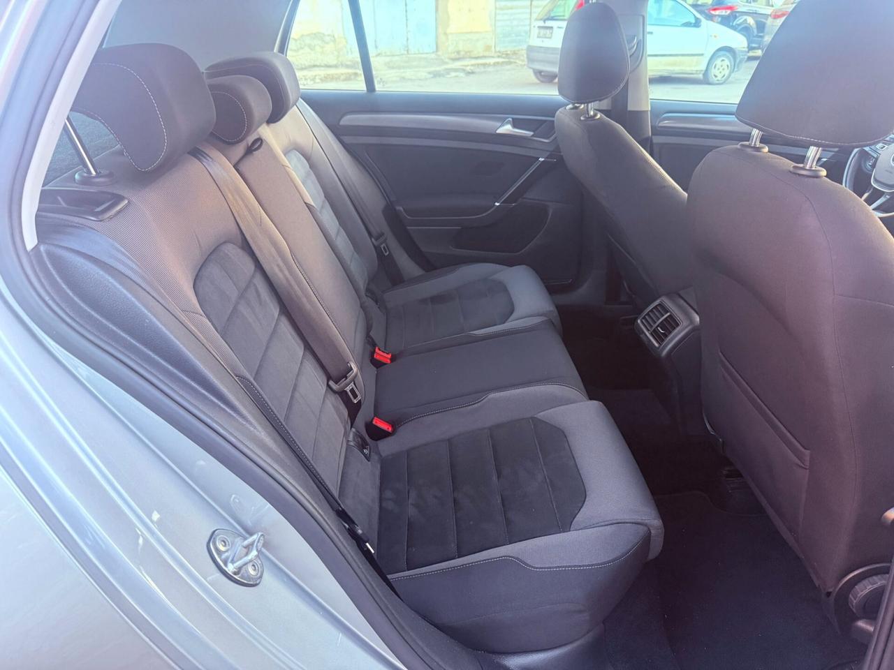 Volkswagen Golf 7.5 1.6 TDI 115 CV Highline 2018