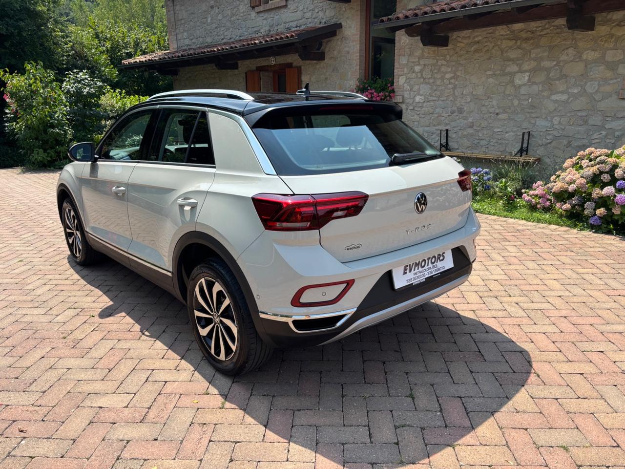 Volkswagen T-Roc 1.5 TSI 16000 Km - 03/2024