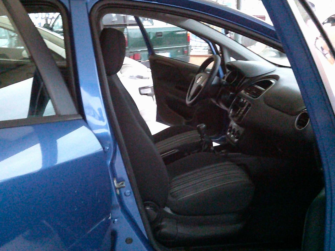 Fiat Punto Evo 1.4 5 porte Emotion Natural Power 11