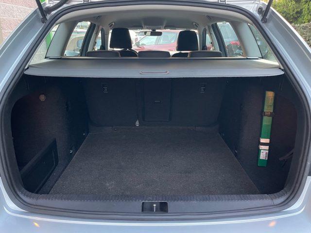 SKODA Octavia SW 1.6 TDI 115CV DSG NAVIGATORE SENSORI PARCHEGGIO