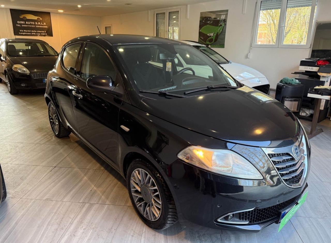 Lancia Ypsilon 0.9 GPL BEZINA NEOPATENTATI