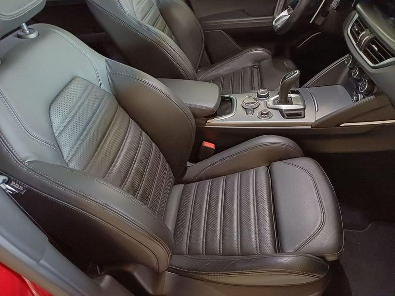 Alfa Romeo Stelvio Stelvio 2.2 t Veloce Q4 210cv auto GARANZIA