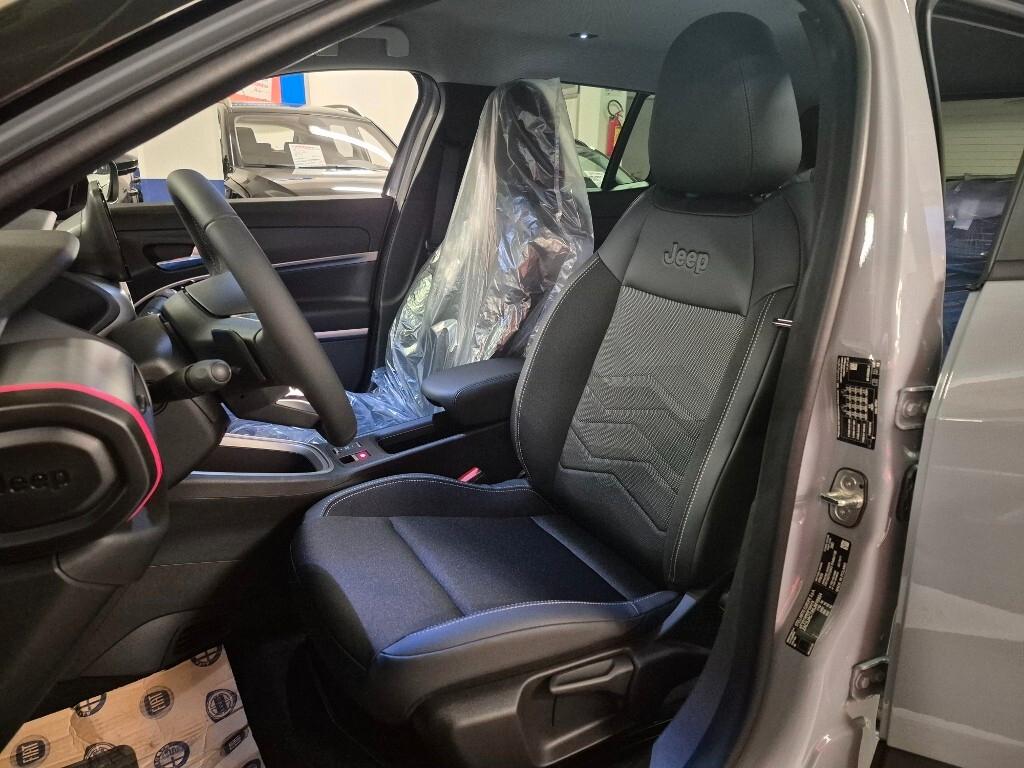 Jeep Avenger 1.2 Turbo 110 CV MHEV Summit