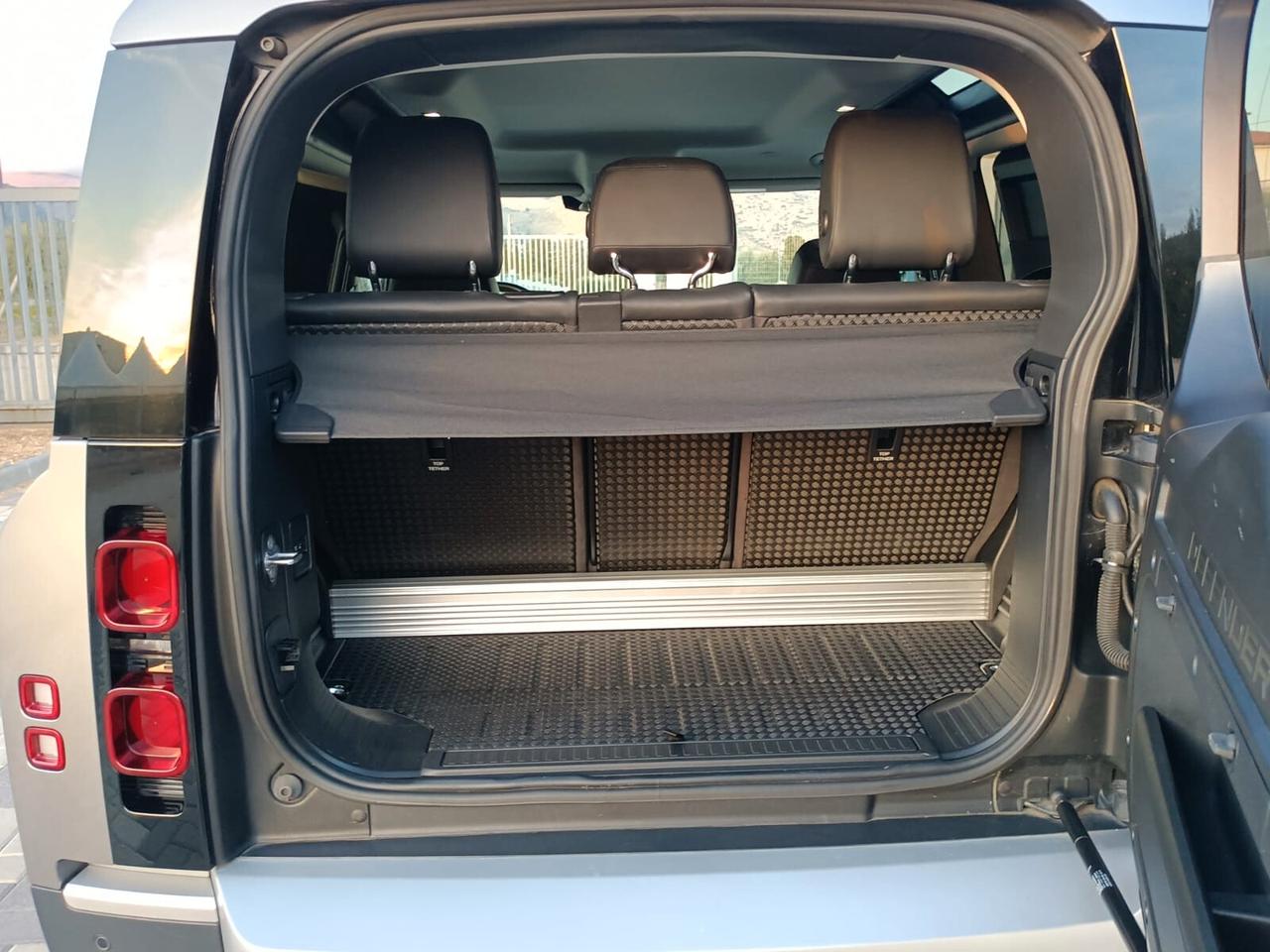 Land Rover Defender 90 3.0D I6 200 CV AWD Auto