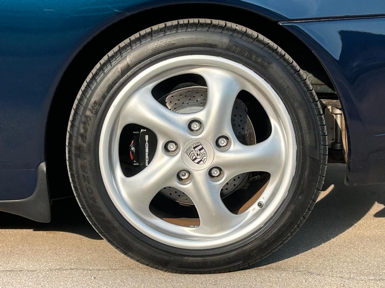 Porsche 911 Carrera Cabriolet